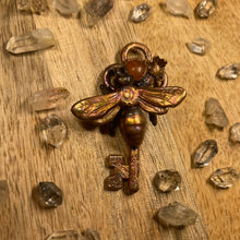 Load image into Gallery viewer, Bee Inner Beast Key with Aventurine  and a real Starflower
